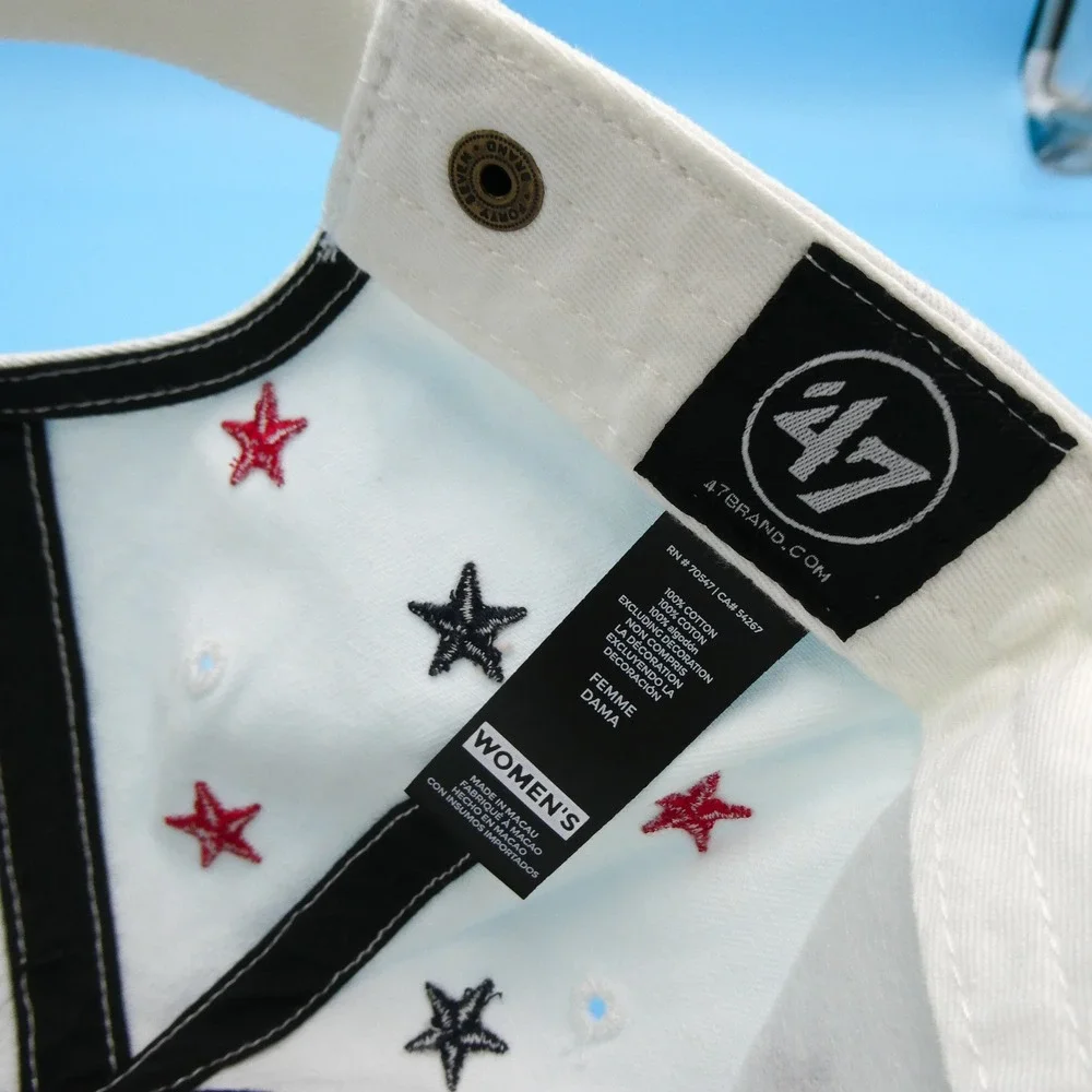'47 Brand Chicago Bulls Hat Womens Adjustable‎ Clean Up White Star Embroidered